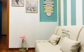 Salerno Historic Center Lovely Flat